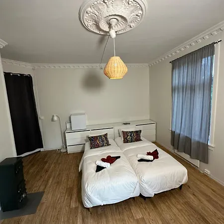 Guest house Center *