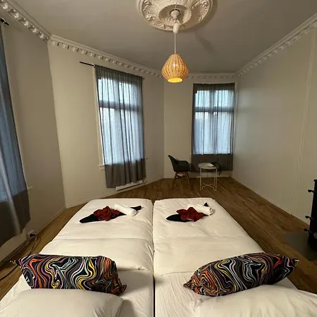Guest house Center *